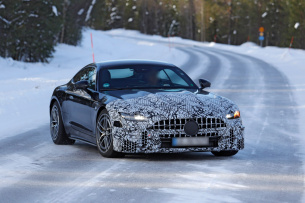 Aktuelle Bilder vom Mercedes-AMG GT 43 Facelift