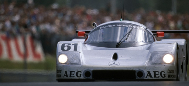 1989: Der Silberpfeil fliegt wieder: Vor genau 20 Jahren belebte Mercedes-Benz mit dem C9 die Legende der Silberpfeile neu