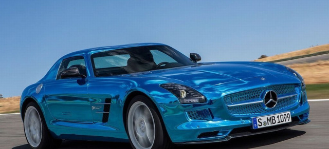 "Strom fließt nicht - er fährt" - neuer Trailer SLS AMG Electric Drive : Der Elektro-Sportwagen von Mercedes-Benz in bewegten Bildern